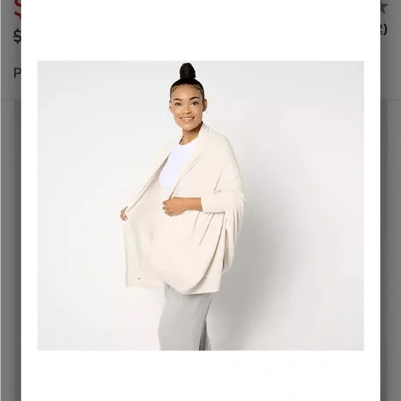 Barefoot Dreams CozyChic Ultra Lite Blanket Wrap 3x almond - Picture 2 of 6